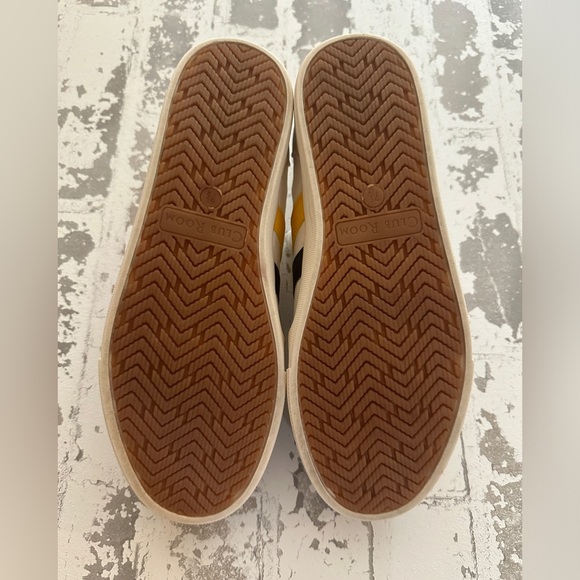 Clubroom M 7.5/ W 9 White Striped Cushioned Noah Round Toe Platform Sneakers - Picture 4 of 6